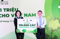 Vinamilk trồng cây xanh góp phần chống biến đổi khí hậu tại Bình Định