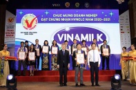Vinamilk liên tiếp được đánh giá thuộc Top Công ty kinh doanh hiệu quả nhất Việt Nam