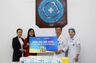 Vinamilk Sure Prevent Gold tri ân những chiến sĩ áo trắng - vùng xanh hy vọng của Việt Nam