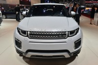 Range Rover Evoque 2016 tiêu thụ trung bình 7,8 lít nhiên liệu/100 km