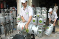 Giá gas vừa giảm 3.500 đồng/bình 12kg