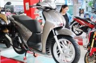 Cháy hàng, khách mua Honda SH lại mất "tiền chênh"
