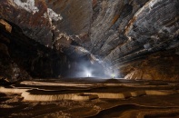 Choáng ngợp với vẻ đẹp của hang động vừa được phát hiện tại Phong Nha - Kẻ Bàng 