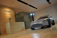 Aston Martin DB10 bất ngờ xuất hiện tại châu Á