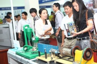 Gần 300 doanh nghiệp tham gia Hội chợ Quốc tế hàng công nghiệp Việt Nam 2015