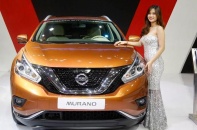 Ngắm dàn chân dài tại Vietnam MotorShow 2015
