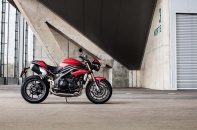 Triumph Speed Triple 2016 trang bị động cơ dung tích 1.050cc 
