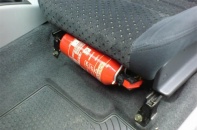 Từ đầu tháng 1/2016, ô tô ra đường phải có bình chữa cháy