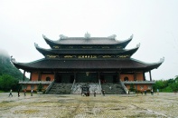 Đầu Xuân thăm chùa Bái Đính - ngôi chùa có nhiều kỷ lục nhất Việt Nam