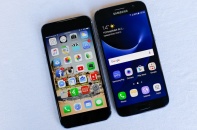 iPhone 6s và Samsung Galaxy S7 lần đầu đọ dáng