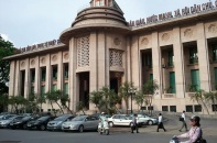 Thu hồi giấy phép một ngân hàng liên doanh từ 1/4