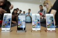 Lý do bạn không nên mua smartphone mới ra mắt