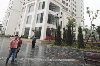 Cư dân Thành phố Giao lưu bức xúc vì bị bao vây