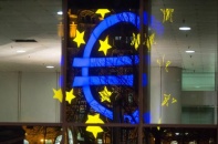 ECB chi 348 triệu euro mua trái phiếu theo gói QE mở rộng