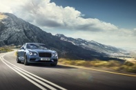 Bentley Flying Spur W12 S có thể đạt vận tốc tối đa tới 325 km/h