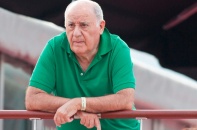 Cuộc sống giản dị của tỷ phú giàu nhất hành tinh - Amancio Ortega