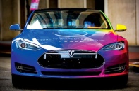 Những mẫu xe điện Tesla được cá nhân hóa đặc sắc
