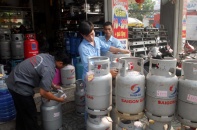 Từ hôm nay giá gas bán lẻ tăng mạnh 28.000 đồng/bình 12 kg 