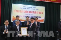 Bắc Ninh trao giấy chứng nhận đăng ký đầu tư dự án 100 triệu USD cho Hanwha Techwin Security