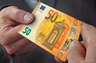 Đồng 50 Euro mới được đưa vào lưu hành