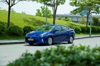 Toyota đã bán được hơn 10 triệu xe hybrid Prius trên toàn cầu