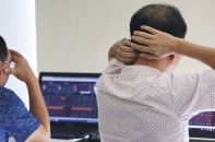 Thị trường chứng khoán: Nhà đầu tư chóng mặt với cổ phiếu nóng