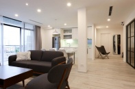 Căn hộ trung tâm Hà Nội rộng thoáng không ngờ sau khi "đắp" 300 triệu cải tạo