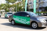 Bộ Giao thông yêu cầu xe Uber, Grab dán logo