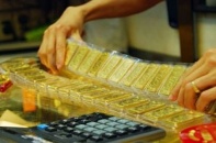 Giá vàng hôm nay (28/11): USD xuống đáy, vàng tăng vọt