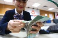 Ngân hàng không ngóng nới room tín dụng