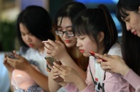 Vẫn còn nhiều cơ hội nhận khuyến mại 50% nạp thẻ điện thoại