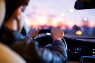 Người Việt đi ô tô để được gì? 