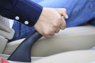 Có nhà và thu nhập gần 40 triệu, vợ chồng tôi vẫn không dám mua ô tô