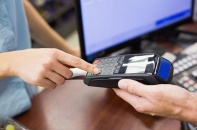 Xử nghiêm việc chuyển tiền trái phép từ Việt Nam ra nước ngoài qua các máy POS
