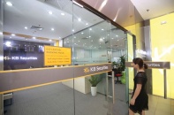 Công ty chứng khoán ngoại muốn phần to hơn "miếng bánh" thị phần