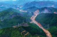 Thị trường chứng khoán: Khát vọng huy động vốn cho phát triển xanh