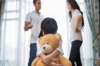 Nhà tôi không tiết kiệm được đồng nào dù thu nhập 32 triệu đồng mỗi tháng