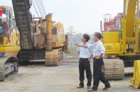 Đánh trượt nhà thầu vì máy móc thiết bị không... đăng ký