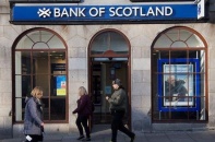 Bank of Scotland bị phạt gần 57 triệu USD