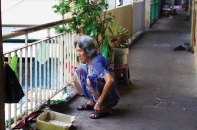Bất động sản TP.HCM: Cải tạo chung cư cũ, dân lo "đi dễ khó về"