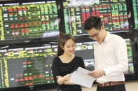 Thị trường chứng khoán: Kịch bản nào cho tháng 8?