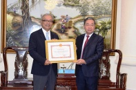 Vedan Việt Nam cùng Tổng Bệnh viện Vinh Dân khám bệnh từ thiện và phát thuốc miễn phí tại Đồng Nai