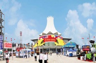 Nhiều định chế tài chính lớn tham dự CAEXPO lần thứ 16