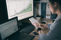 Thị trường chứng khoán: Quan ngại khối ngoại thoái vốn kéo dài Thị trường chứng khoán: Quan ngại khối ngoại thoái vốn kéo dài