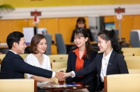 Mở cửa ngân hàng theo lộ trình phù hợp