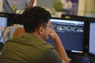 Thị trường chứng khoán: Cổ phiếu nào bị ảnh hưởng mạnh bởi virus Corona?