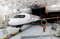 Airbus đầu tư 1 tỷ euro vào dự án máy bay chở khách thân hẹp A220