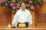 Thủ tướng chủ trì cuộc họp Thường trực Chính phủ bàn giải pháp ngăn dịch COVID-19 lây lan