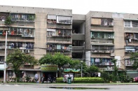Sống mòn ở chung cư cũ!
