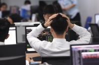 Thị trường chứng khoán: Cổ phiếu nóng dễ gây bỏng tay